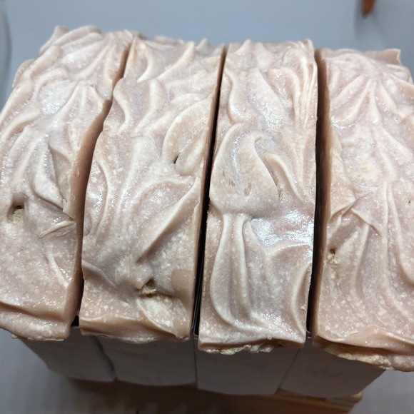 🧼Apple Pie Artisan Natural Soap 5.0 Oz red apple - Picture 5 of 14
